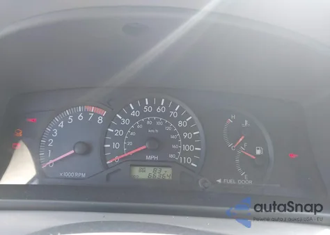 2005 Toyota Corolla Ce z USA, uszkodzony, nr VIN 2T1BR32E15C330347